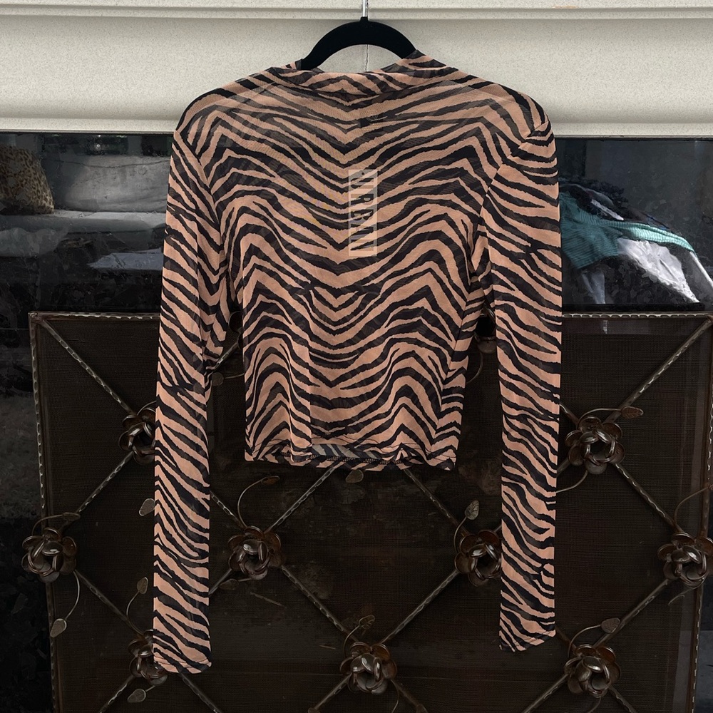 NWT Urban Outfitters Tiger Striped Mesh Top. Size medium $20